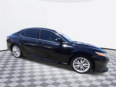 2020 Toyota Camry XLE   - Photo 3 - Midway City, CA 92655