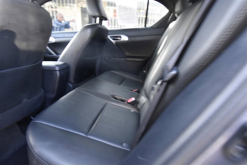 2012 Lexus CT 200h Premium - Photo 10 - Midway City, CA 92655