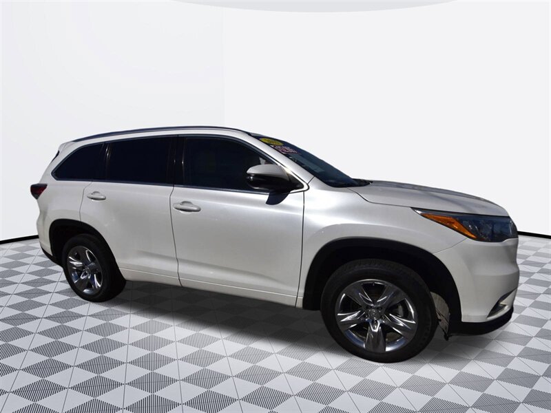 2015 Toyota Highlander Limited   - Photo 3 - Midway City, CA 92655