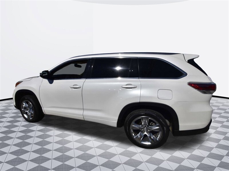 2015 Toyota Highlander Limited   - Photo 6 - Midway City, CA 92655