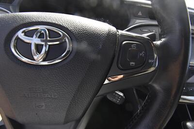 2016 Toyota Avalon Hybrid XLE Premium - Photo 14 - Midway City, CA 92655