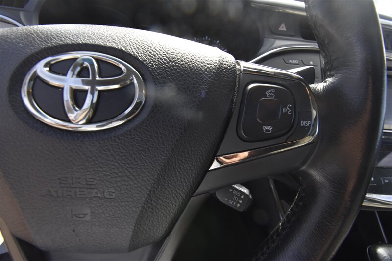 2016 Toyota Avalon Hybrid XLE Premium - Photo 14 - Midway City, CA 92655