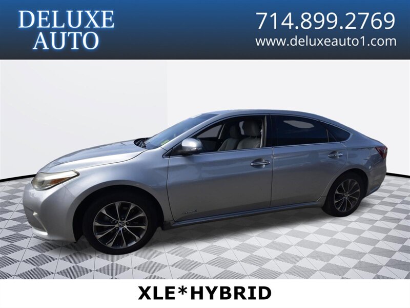 2016 Toyota Avalon Hybrid XLE Premium  