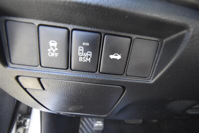 2016 Toyota Avalon Hybrid XLE Premium - Photo 10 - Midway City, CA 92655