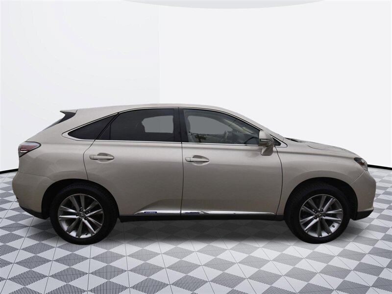 2015 Lexus RX 450h NAVIGATION - Photo 5 - Midway City, CA 92655