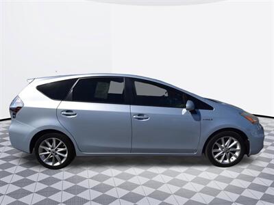 2014 Toyota Prius v Five - Photo 5 - Midway City, CA 92655