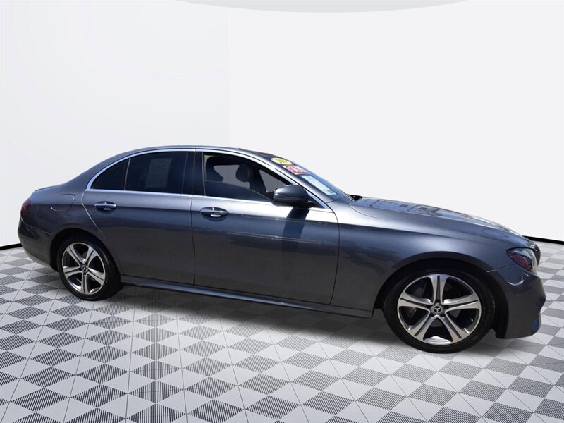 2017 Mercedes-Benz E 300 - Photo 24 - Midway City, CA 92655