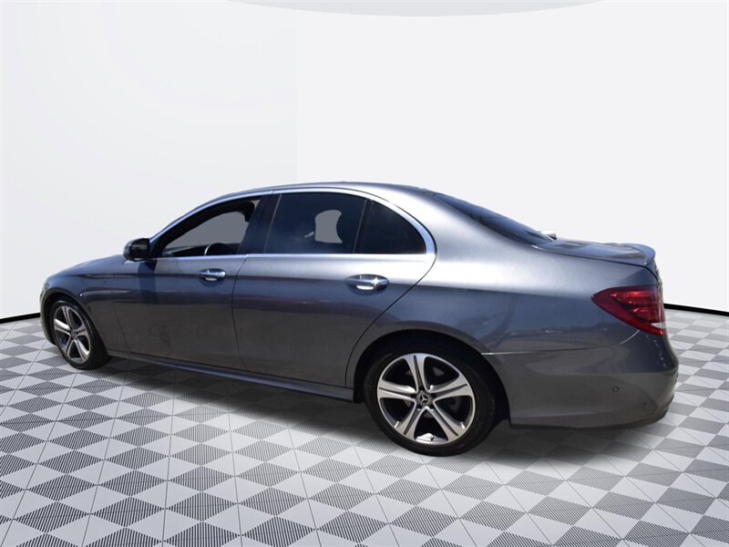 2017 Mercedes-Benz E 300 - Photo 6 - Midway City, CA 92655
