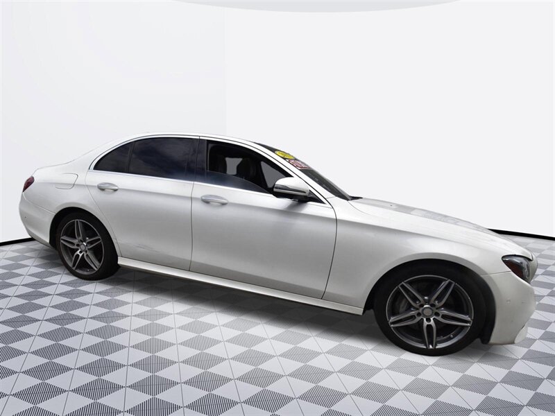 2017 Mercedes-Benz E 300*SPORT PACKAGE - Photo 3 - Midway City, CA 92655