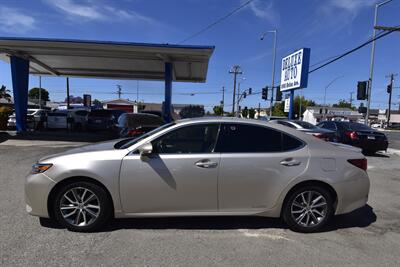 2018 Lexus ES 300h ES 300h   - Photo 18 - Midway City, CA 92655