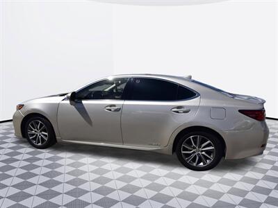 2018 Lexus ES 300h ES 300h   - Photo 6 - Midway City, CA 92655