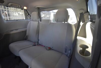2013 Toyota Sienna LE   - Photo 10 - Midway City, CA 92655