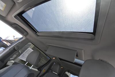 2013 Toyota Sienna Ltd - Photo 13 - Midway City, CA 92655