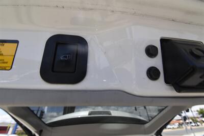 2013 Toyota Sienna Ltd - Photo 15 - Midway City, CA 92655