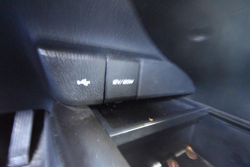 2023 Toyota Camry SE Nightshade   - Photo 13 - Midway City, CA 92655