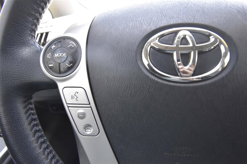2013 Toyota Prius V Five - Photo 30 - Midway City, CA 92655