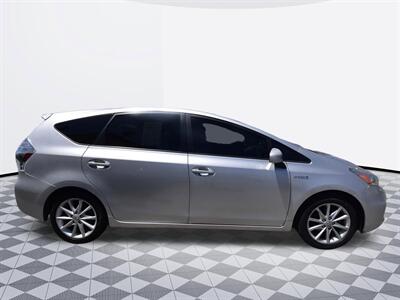 2013 Toyota Prius V Five - Photo 5 - Midway City, CA 92655