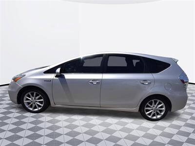 2013 Toyota Prius V Five - Photo 3 - Midway City, CA 92655