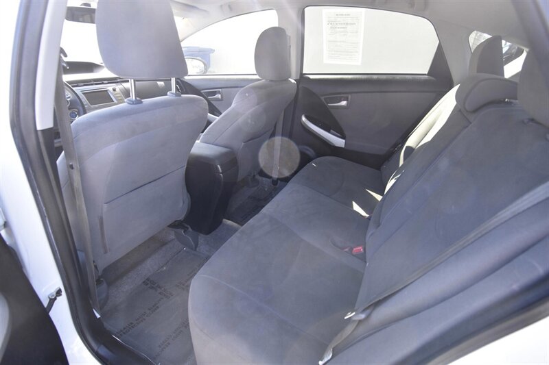 2013 Toyota Prius PANOROMA ROOF   - Photo 8 - Midway City, CA 92655