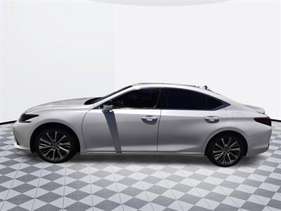 2021 Lexus ES 300h ES 300h - Photo 4 - Midway City, CA 92655