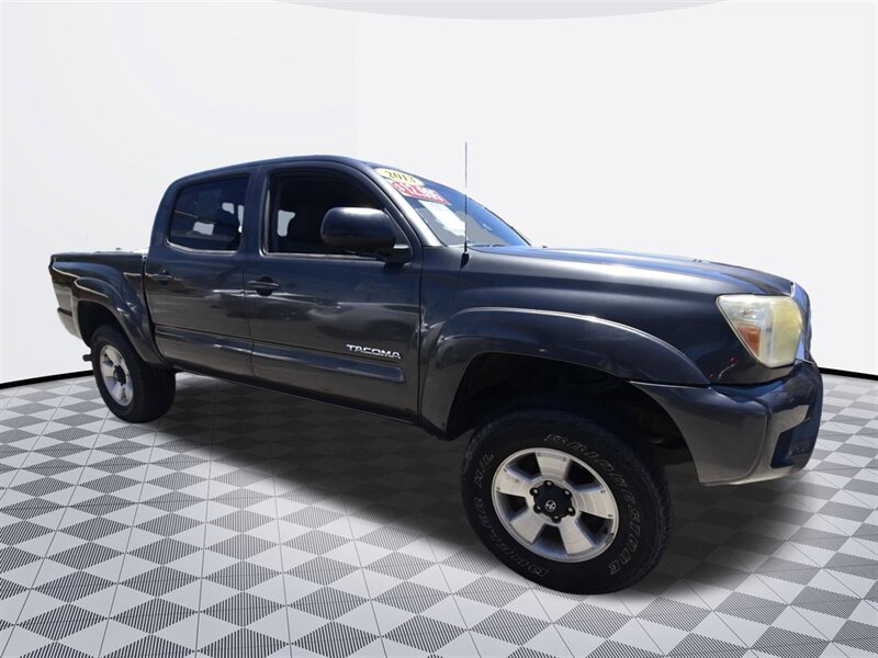 2013 Toyota Tacoma PreRunner   - Photo 2 - Midway City, CA 92655