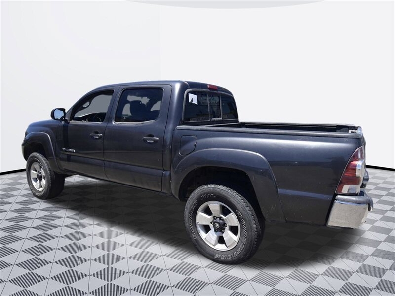 2013 Toyota Tacoma PreRunner   - Photo 5 - Midway City, CA 92655