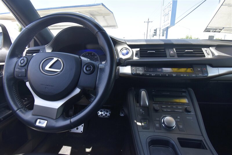 2014 Lexus CT 200h Hybrid   - Photo 7 - Midway City, CA 92655