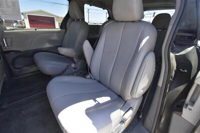 2014 Toyota Sienna XLE 7-Passenger Auto Acce - Photo 26 - Midway City, CA 92655