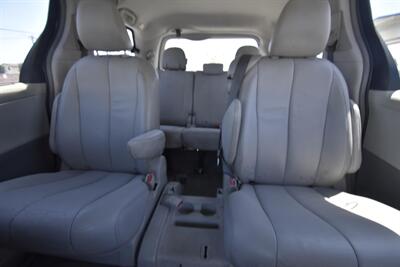 2014 Toyota Sienna XLE 7-Passenger Auto Acce - Photo 25 - Midway City, CA 92655
