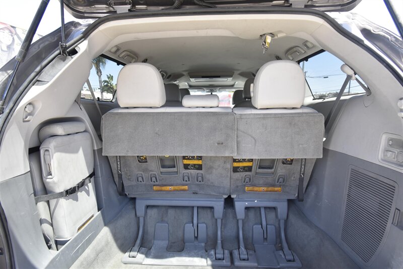 2014 Toyota Sienna XLE 7-Passenger Auto Acce - Photo 27 - Midway City, CA 92655