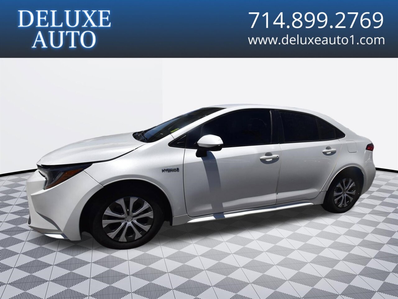 2021 Toyota Corolla Hybrid Hybrid LE   - Photo 1 - Midway City, CA 92655