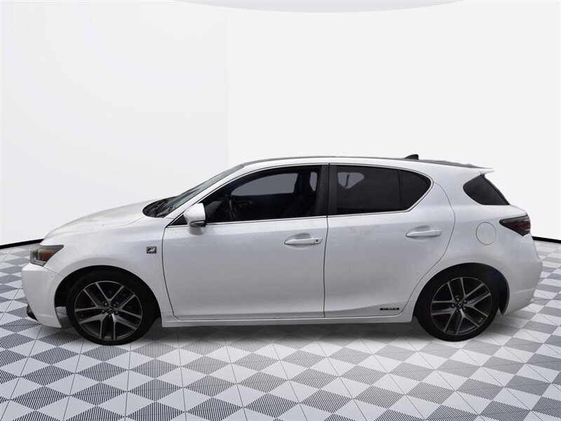 2015 Lexus CT 200h Hybrid - Photo 4 - Midway City, CA 92655