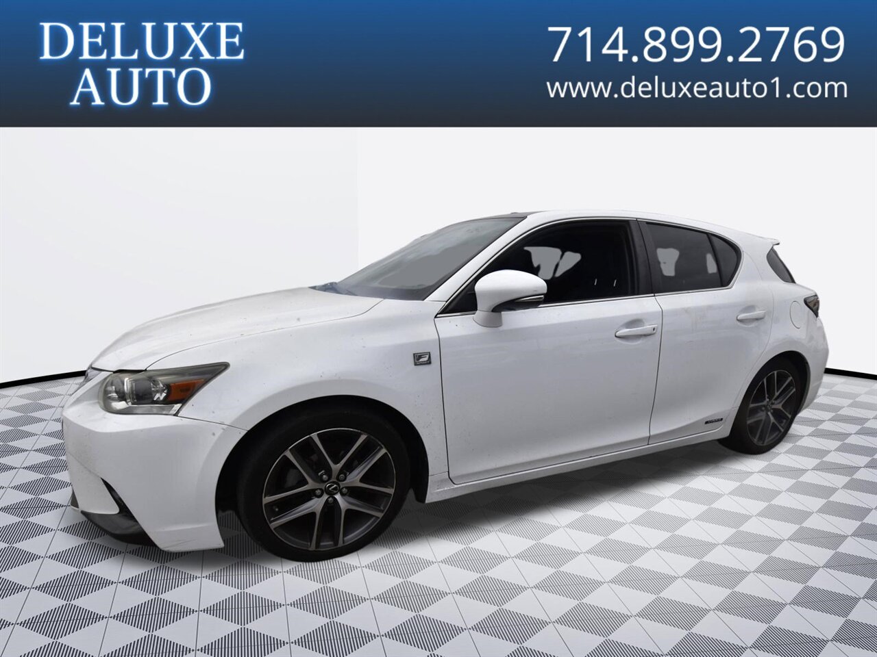 2015 Lexus CT 200h Hybrid   - Photo 1 - Midway City, CA 92655