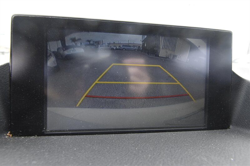 2015 Lexus CT 200h Hybrid - Photo 10 - Midway City, CA 92655