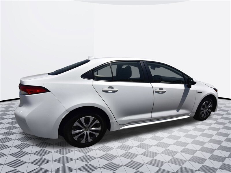 2020 Toyota Corolla Hybrid Hybrid LE   - Photo 4 - Midway City, CA 92655