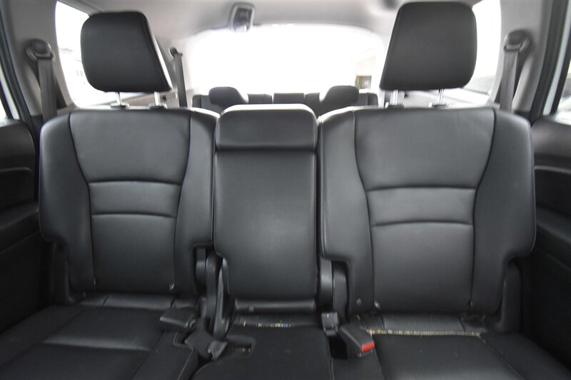 2019 Honda Pilot EX-L - Photo 10 - Midway City, CA 92655