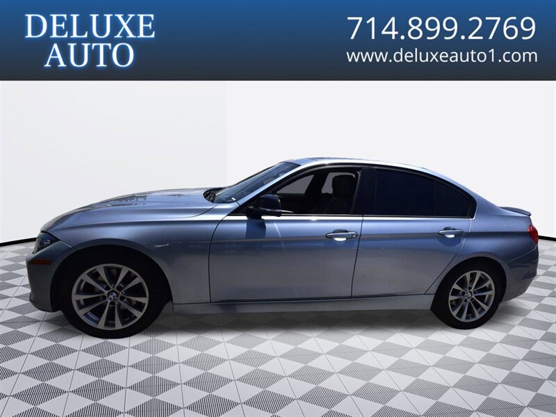 2012 BMW 3 Series 328i  