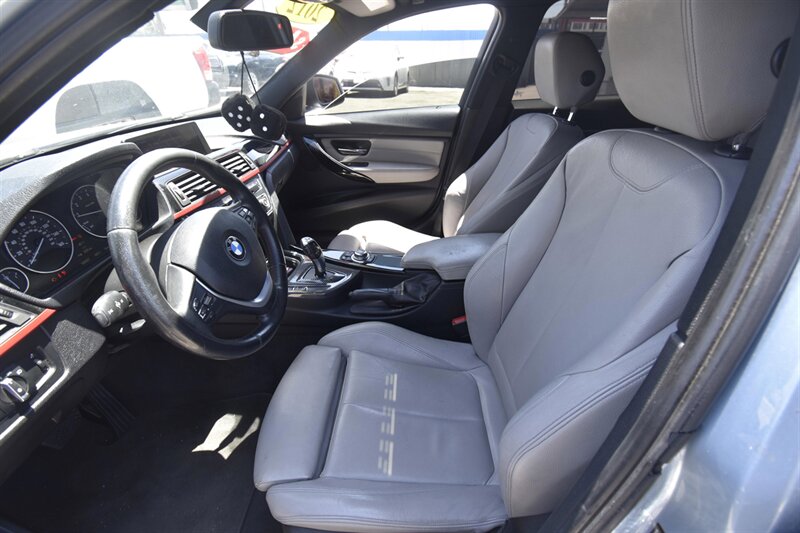 2012 BMW 3 Series 328i  