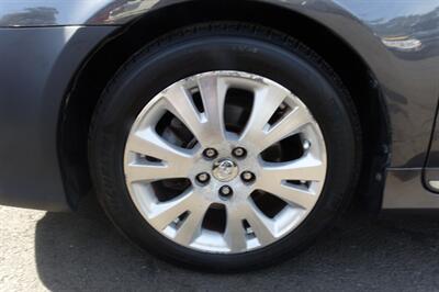 2011 Toyota Avalon Limited   - Photo 21 - Newark, NJ 07104