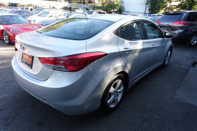 2011 Hyundai ELANTRA GL   - Photo 5 - Newark, NJ 07104