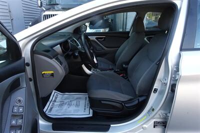 2011 Hyundai ELANTRA GL   - Photo 9 - Newark, NJ 07104