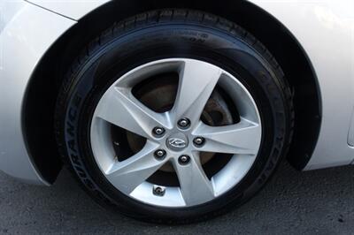 2011 Hyundai ELANTRA GL   - Photo 19 - Newark, NJ 07104
