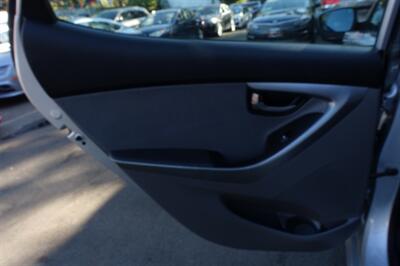2011 Hyundai ELANTRA GL   - Photo 12 - Newark, NJ 07104