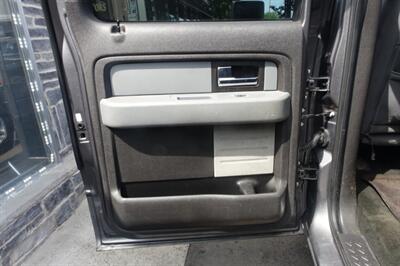 2012 Ford F-150 XLT - Photo 12 - Newark, NJ 07104