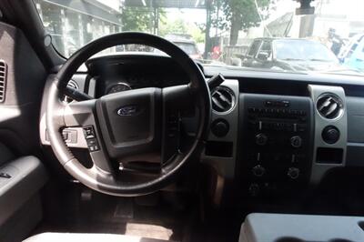2012 Ford F-150 XLT - Photo 13 - Newark, NJ 07104