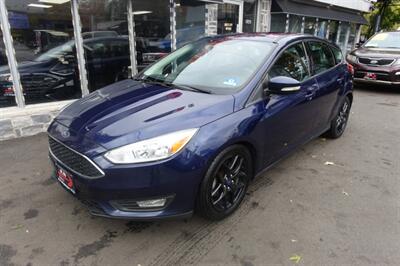 2016 Ford Focus SE   - Photo 1 - Newark, NJ 07104
