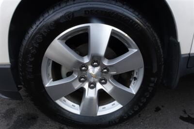 2014 Chevrolet Traverse LTZ   - Photo 25 - Newark, NJ 07104