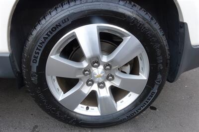 2014 Chevrolet Traverse LTZ   - Photo 27 - Newark, NJ 07104