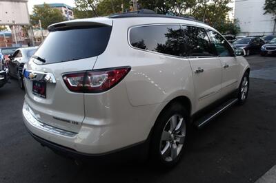 2014 Chevrolet Traverse LTZ   - Photo 5 - Newark, NJ 07104