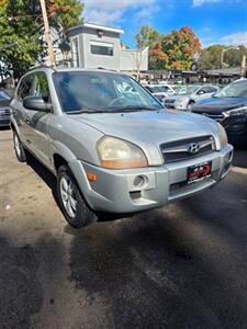 2009 Hyundai TUCSON GLS - Photo 3 - Newark, NJ 07104